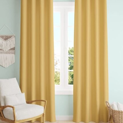 Cortina Salón, Dormitorio, diseño en Liso en Beis Dorado Semi Translúcidas con 8 Ojales Medidas Paneles de 140 x 260 cm.