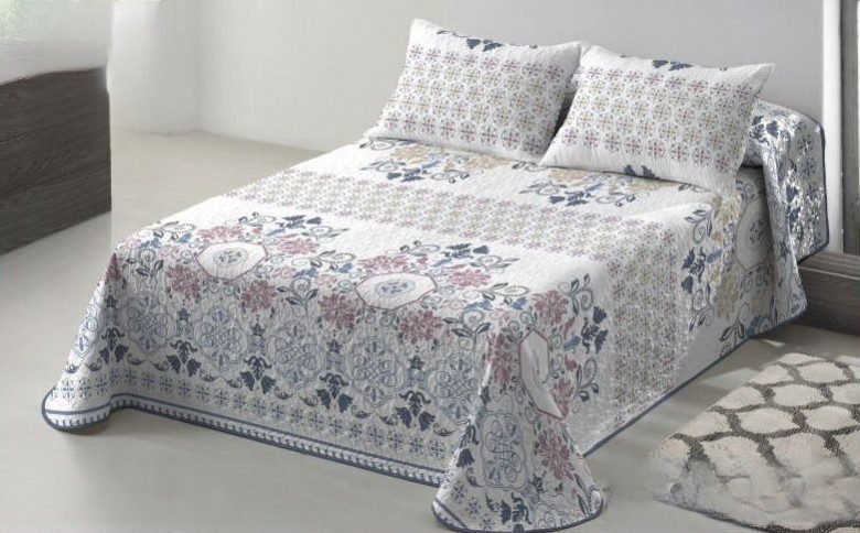 Colcha cama Azul reversible verano cubrecama Logan cómoda, durabilidad al lavado el termo sellado de cálida da estilo a cualquier habitación con esta. Decoración cuadrantes de regalo de 50 x70 cm.