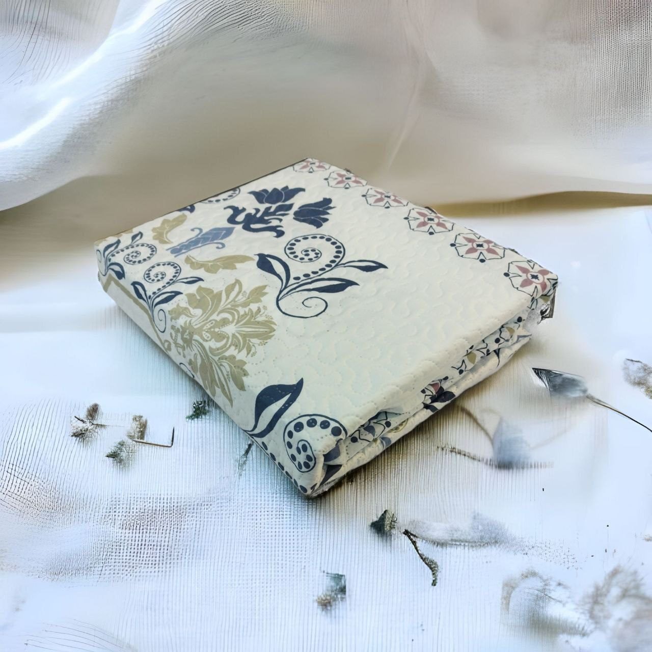 Colcha cama Azul reversible verano cubrecama Logan cómoda, durabilidad al lavado el termo sellado de cálida da estilo a cualquier habitación con esta. Decoración cuadrantes de regalo de 50 x70 cm. - Imagen 2