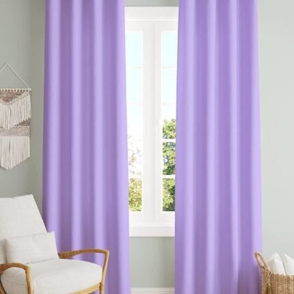 Cortina Salón, Dormitorio, diseño en Liso en Lila Semi Translúcidas con 8 Ojales Medidas Paneles de 140 x 260 cm.