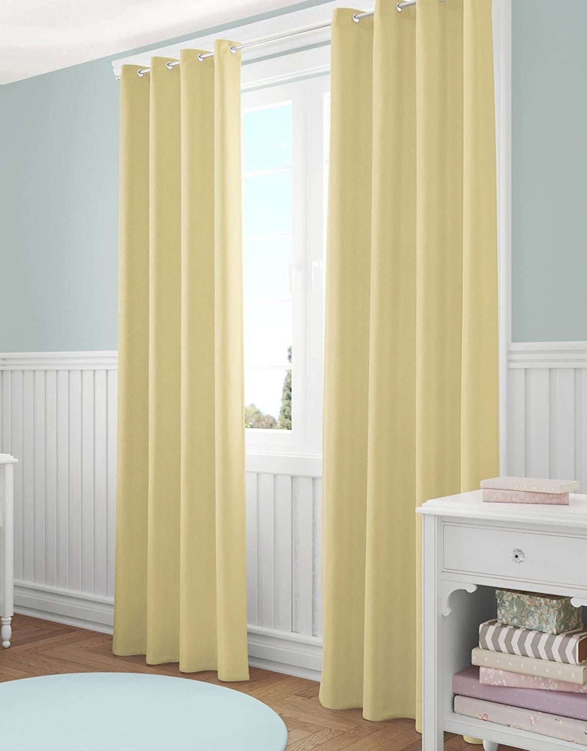Cortina Salón, Dormitorio, diseño en Liso en crema Semi Translúcidas con 8 Ojales Medidas Paneles de 140 x 260 cm. - Imagen 3