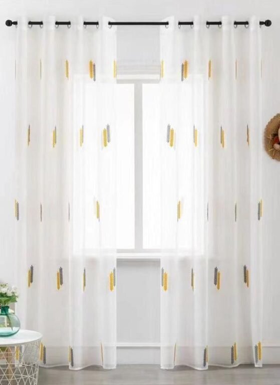 Cortina Sala ,Dormitorio, Habitación , Salón traslucida Fino bordado en Palos Amarillo y Gris con 8 Ojales de Acero. - Imagen 3