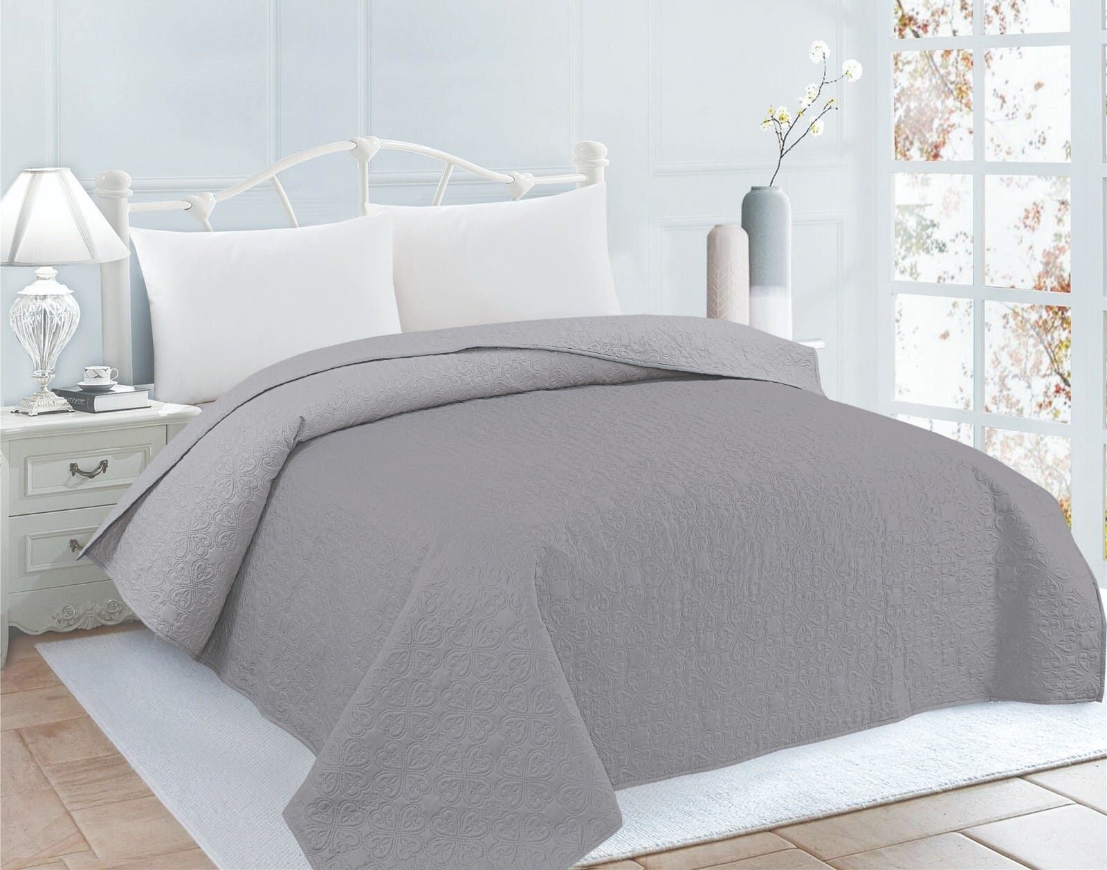 Colcha de Verano Cubrecama Lisa Reversible Sin Cojines. Cubresofá Colección El Molino Modelo Lisa Gris