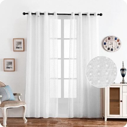 Cortina visillo translúcida sala dormitorio con diseño de pompones en blanco para ventana de medidas 140x260cm.