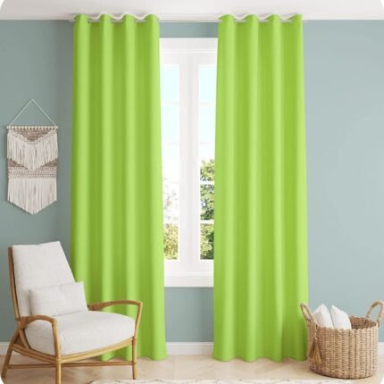 Cortina semi opaca verde claro de 140x260 cm para salón o dormitorio con 8 ojales