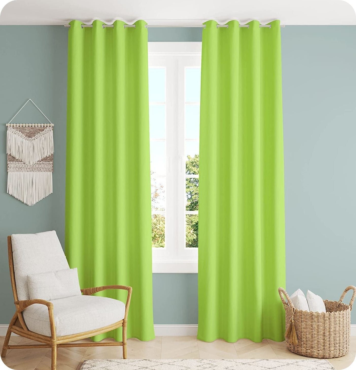 Cortina semi opaca verde claro de 140x260 cm para salón o dormitorio con 8 ojales
