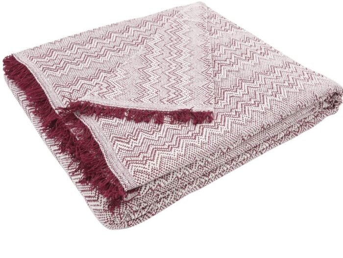 Cubre sofá Multiusos jarapas Composición del tejido: 80% Algodón, 20% Poliéster Fabricado en España  color crudo y granate