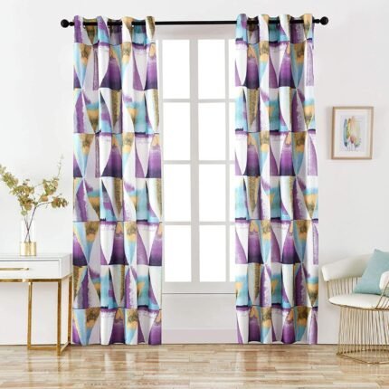 Cortina tela sala, dormitorio ,salón con estampado triangulo juvenil con 8 ollaos de acero color Violeta..