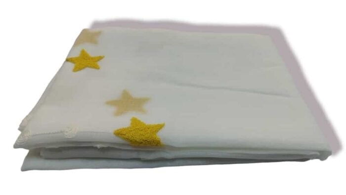 Cortinas Bordada Translucida, Dormitorio Infantil Juvenil ,Ojales Plateados para Sala de Estar Cuarto Niño Habitación Patrón Estrella 140x260cm Amarillo - Imagen 10