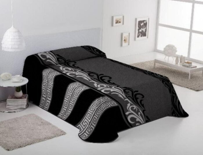 Manta sofá de Terciopelo de Poliéster 220 x 240 cm-Greca en negro - El Lujo y Confort que Necesitas para Camas de 135 y 150 cm - Imagen 2
