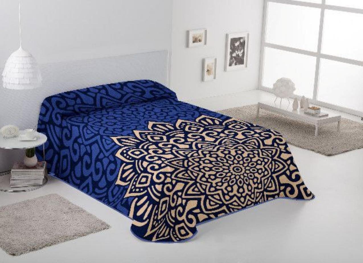 Manta sofá de Terciopelo de Poliéster 220 x 240 cm-Mandalas en Azul - El Lujo y Confort que Necesitas para Camas de 135 y 150 cm - Imagen 2