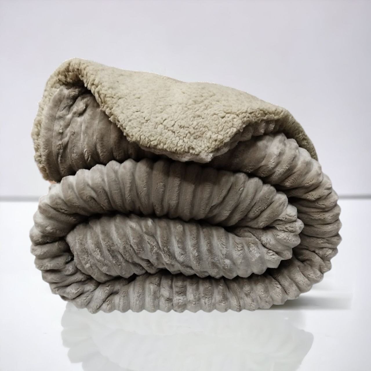 Edredón Sherpa Rayas Taupe 700 g/m² | Camas 90 a 180 cm - Imagen 4