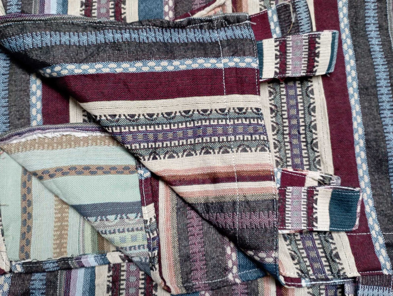 Cortina de calle Rayas Toledo Granate 140×260 cm | Jacquard - Imagen 2