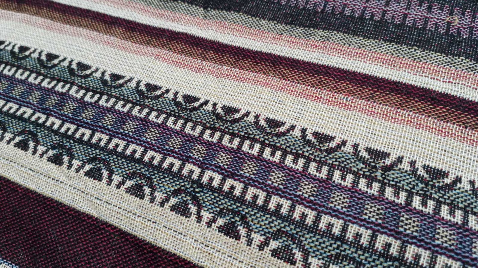 Cortina de calle Rayas Toledo Granate 140×260 cm | Jacquard - Imagen 4