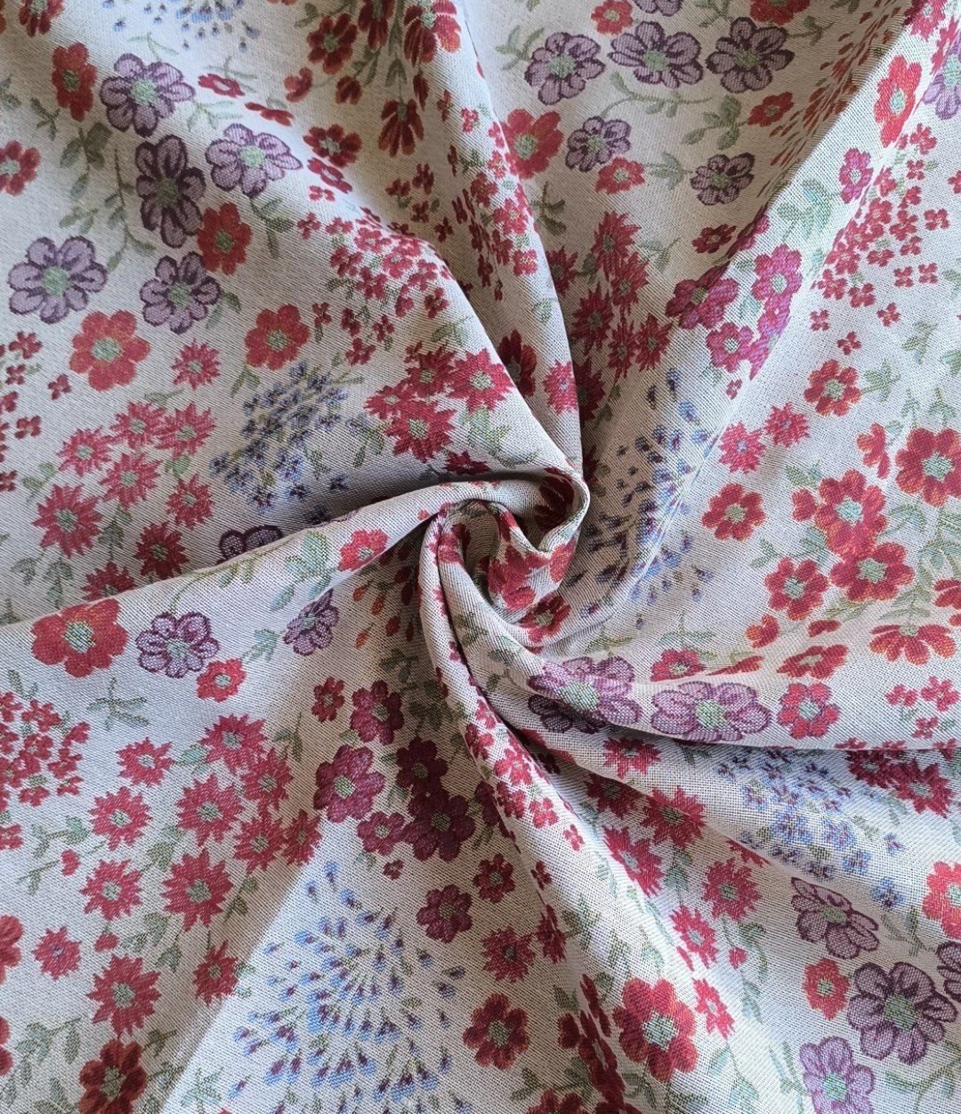 Cortina de calle Ramos de Flores Rojas 140×260 cm | Jacquard - Imagen 9