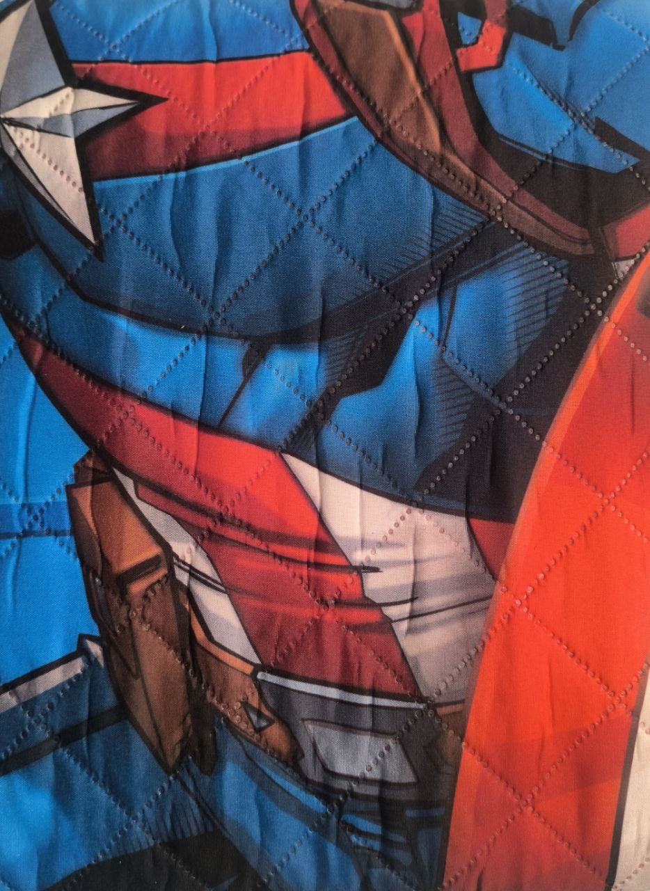 Colcha Superhéroes en Acción -Sumérgete en el mundo de Marvel con esta colcha de superhéroes, ideal para los defensores del estilo y confort en el descanso - Envío Gratis en Mercatienda.es - Imagen 7
