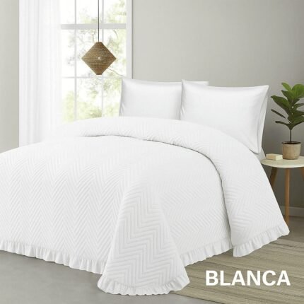 Colcha Bouti  Lavada Lisa en Blanco de Microfibra  Suave, Ligera y Elegante para Verano