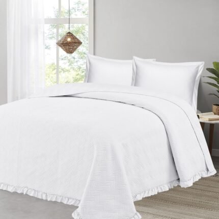 Colcha Bouti Lavada Lisa en Blanco de Microfibra  Suave, Ligera y Elegante para Verano