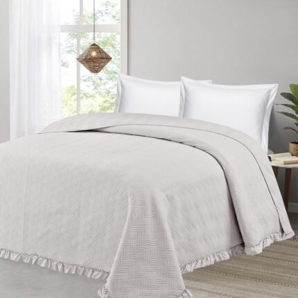 Colcha Bouti Lavada Lisa en Gris de Microfibra  Suave, Ligera y Elegante para Verano