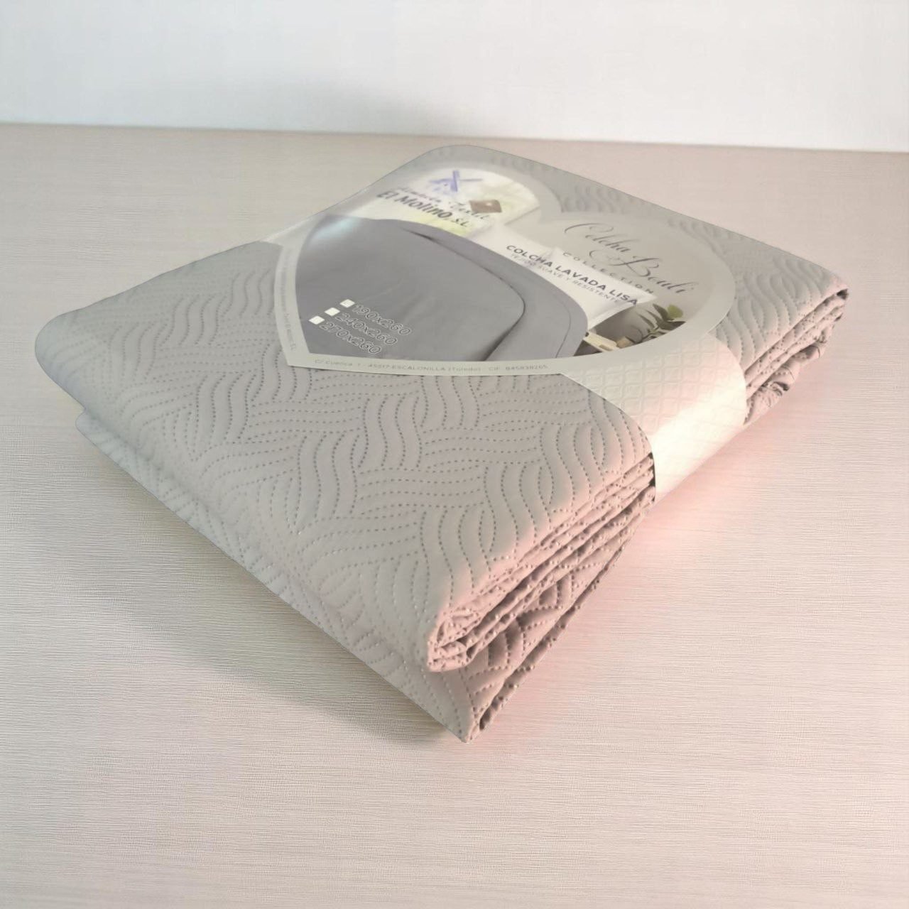Colcha Bouti Lavada Lisa en Gris de Microfibra Suave, Ligera y Elegante para Verano - Imagen 2