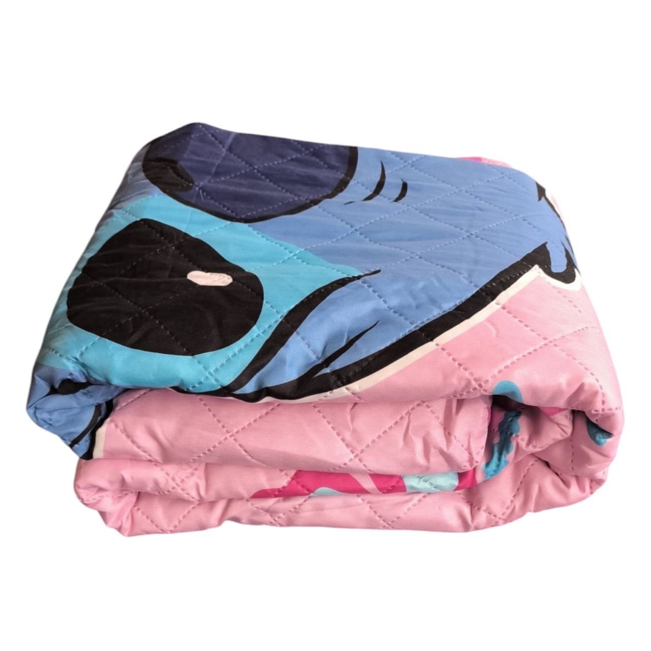 Colcha Acolchada Infantil Stitch Rosa | Ligera y Suave | Para Cama Individual - Imagen 2