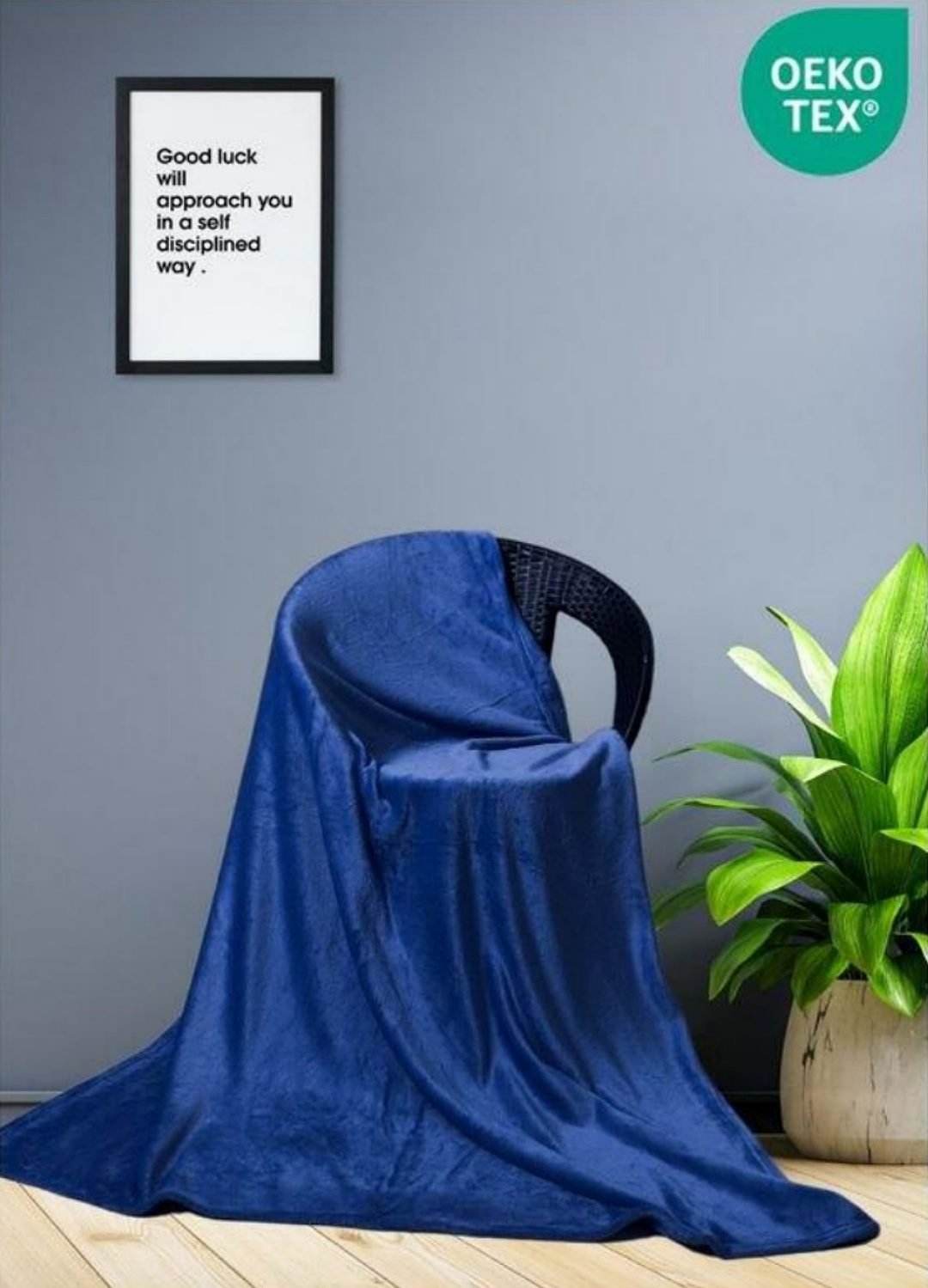 Manta Sofá, Cama y Viaje en Azul Eléctrico , tienes 3 tamaños Ultra suave, micro seda, No suelta pelo.