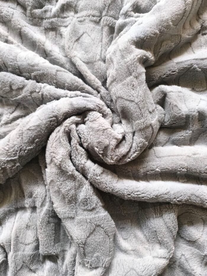 Manta de Sofá y Cama Corazones en Color Gris Claro – Sedalina Suave con Sherpa, Calidez Garantizada- Mercatienda.es - Imagen 7