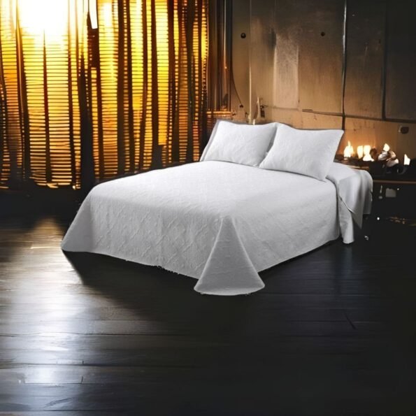 Colcha cama verano Reversible, en Blanco. Alejandría Termo sellado asegura y Garantiza su Durabilidad al lavado. Cuadrantes de Regalo 50 x 70cm.