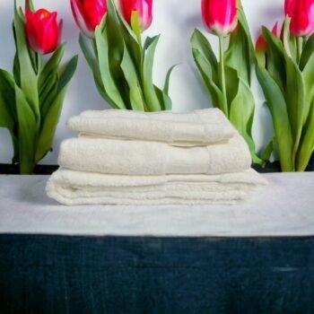 Juego de Toallas baño Blanco, Valdivia: Algodón Portugués de Lujo, 500g de Gramaje, Absorbente y Elegante para Transformar tu Baño.