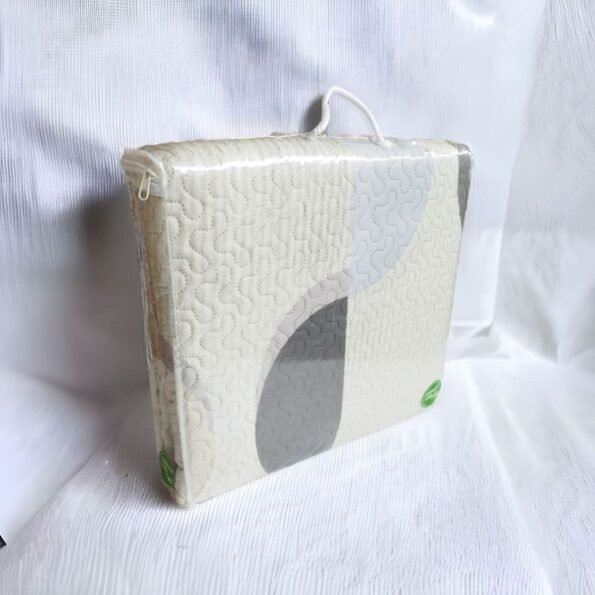 Colcha cama reversible verano en Beis cubrecama Sídney cómoda, durabilidad al lavado el termo sellado de cálida da estilo a cualquier habitación con esta. Decoración cuadrantes de regalo de 50 x70 cm.