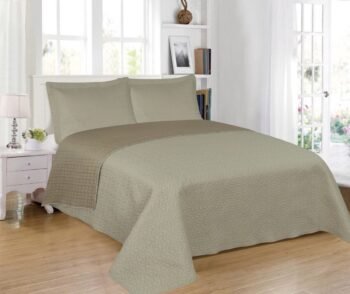 Colcha Beis, Lisa económica ,Reversible de la Colección El Molino, Colcha de Verano Lavable a Máquina para Cama Individual y Matrimonial.