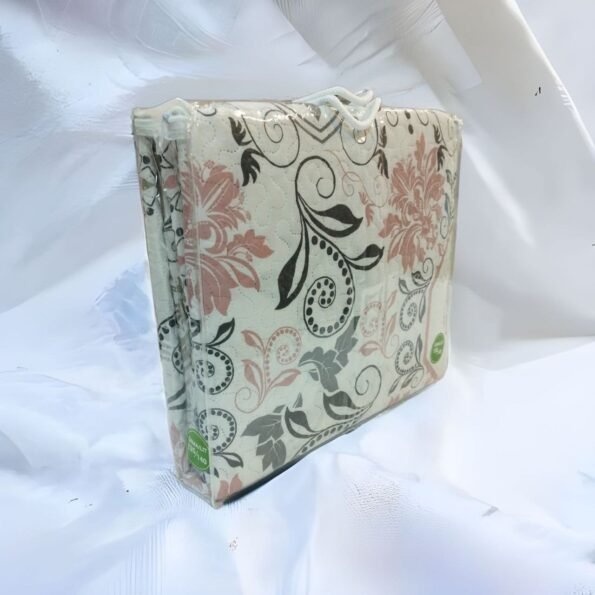 Colcha cama Gris reversible verano cubrecama Logan cómoda, durabilidad al lavado el termo sellado de cálida da estilo a cualquier habitación con esta. Decoración cuadrantes de regalo de 50 x70 cm.