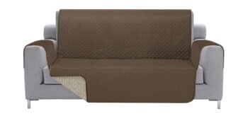 Cubre sofá reversible acolchada Livina Chocolate reversible Beige color diferente por los 2 lados cada funda tiene tacto suave y agradable.