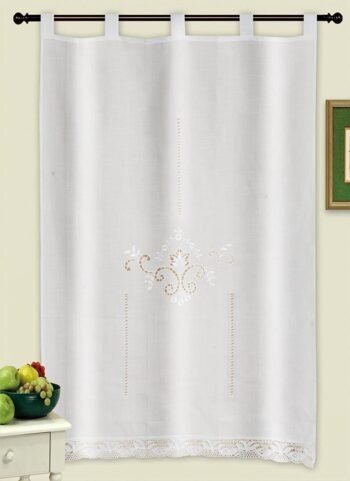 Cortina corta rustica baño,cocina,ventanas de recibidor, habitación son visillo bordados florales ( R 1046).)