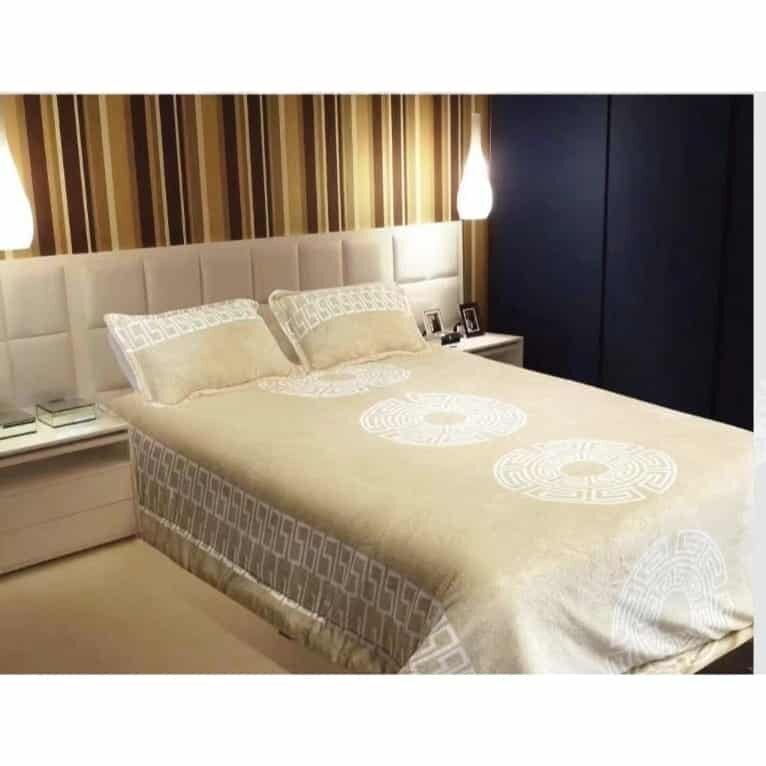 Edredón de Invierno Beis con Tacto Peluche y Sherpa Caliente + Fundas de Cojín de Regalo 50x70cm – Confort Inigualable para Noches Frías.