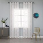 Cortina Tralucido,Salón ,Dormitorio ,Sala ,Habitación en Blanco con finos Hilos en color Naranja con 8 Ojales de Acero.