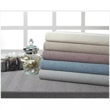 Cubre sofá Multiusos jarapas Composición del tejido: 80% Algodón, 20% Poliéster Fabricado en España Color ,crudo.