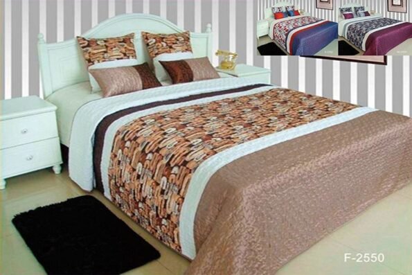 Colcha boutí, (F2550), beige,Cama de 150 cm, 240 x 260 cm, +2 fundas cojín 50x50 cm, +2 fundas cojín 30x50cm con brillo, original.