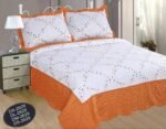 Colcha Boutí Cosida y Bordada, color Naranja Modelo(D-2629) Con Fundas cojines.