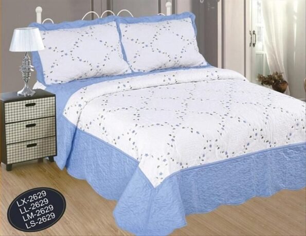 Colcha Boutí Cosida y Bordada, (L-2629) Celeste, +2 fundas cojín 50 x 70 cm.