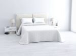 Colcha de Verano Reversible con Diseño Geométrico - Color Blanca -  Elegancia y Frescura por Solo 15€ - Envío Gratis en Mercatienda.es