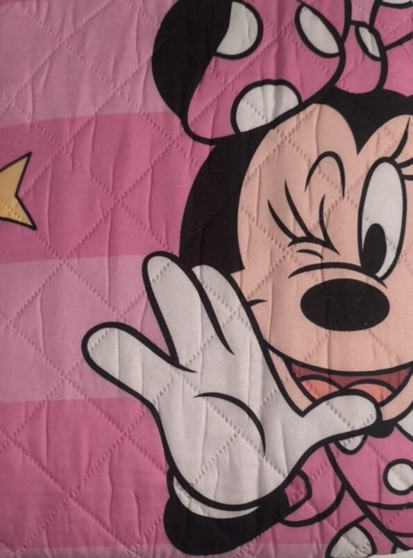 Colcha Minnie Mouse Glamour: "Añade un toque de glamour con Minnie Mouse, esta colcha rosa - Envío Gratis en Mercatienda.es