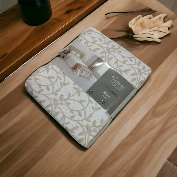 Colcha Reversible Belfast de Mercatienda.es: Comodidad y Estilo para Tu Cama Doble