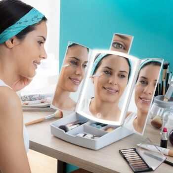 Espejo LED Plegable 3 en 1 con Organizador de Maquillaje Panomir InnovaGoods. Original