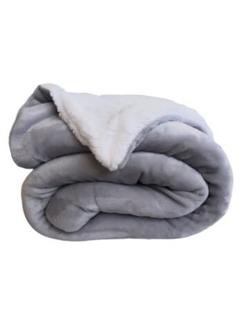 Manta sofá Gruesa invierno sedalina y borreguito polar sherpa En Gris Plata. Aislamiento Térmico y Suavidad Extra.