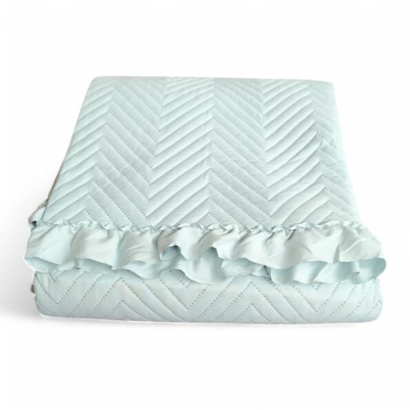 Colcha Bouti Lavada Lisa de Microfibra En Agua Suave, Ligera y Elegante para Verano.