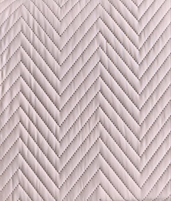 Colcha Bouti Lavada Lisa de Microfibra en Rosa Suave, Ligera y Elegante para Verano