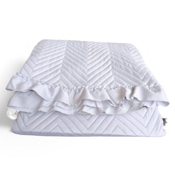 Colcha Bouti Lavada Lisa en Gris claro de Microfibra Suave, Ligera y Elegante para Verano